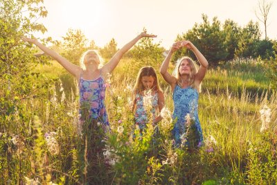 Hoeveel schermtijd is oké voor je kind deze zomer?